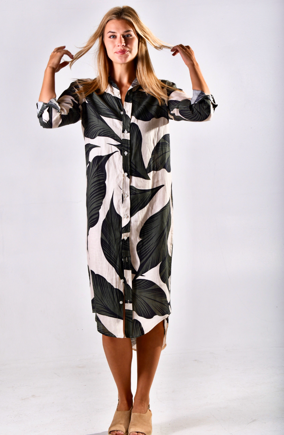 PALM LEAF PRINT LINEN GIRLFRIEND MIDI DRESS