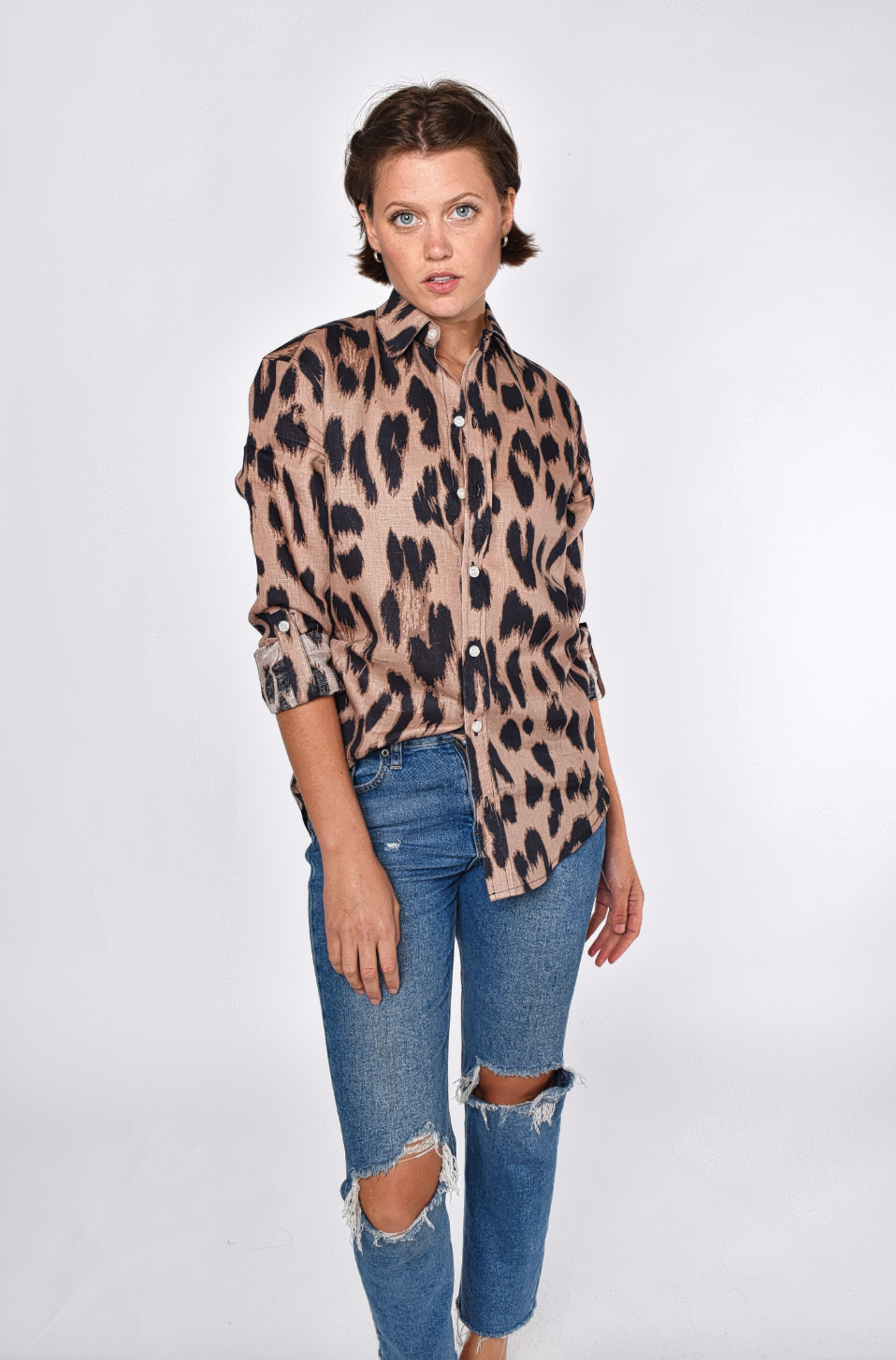 CHEETAH LINEN GIRLFRIEND BUTTON DOWN SHIRT