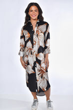 BLACK AND WHITE BIG FLOWER TENCEL MIDI DRESS