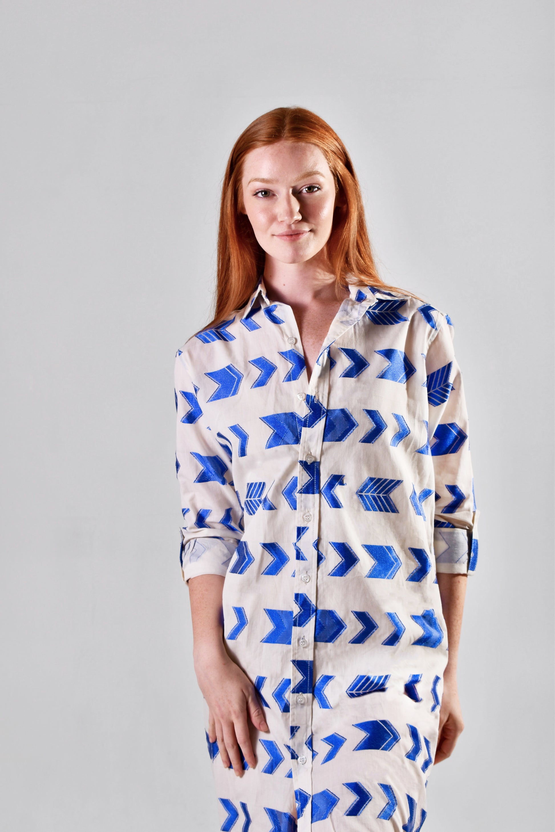 BLUE & WHITE ARROWS COTTON GIRLFRIEND MIDI DRESS