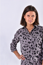 GREY/BLACK DOTS TENCEL GIRLFRIEND SHIRT