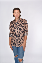 CHEETAH LINEN GIRLFRIEND BUTTON DOWN SHIRT
