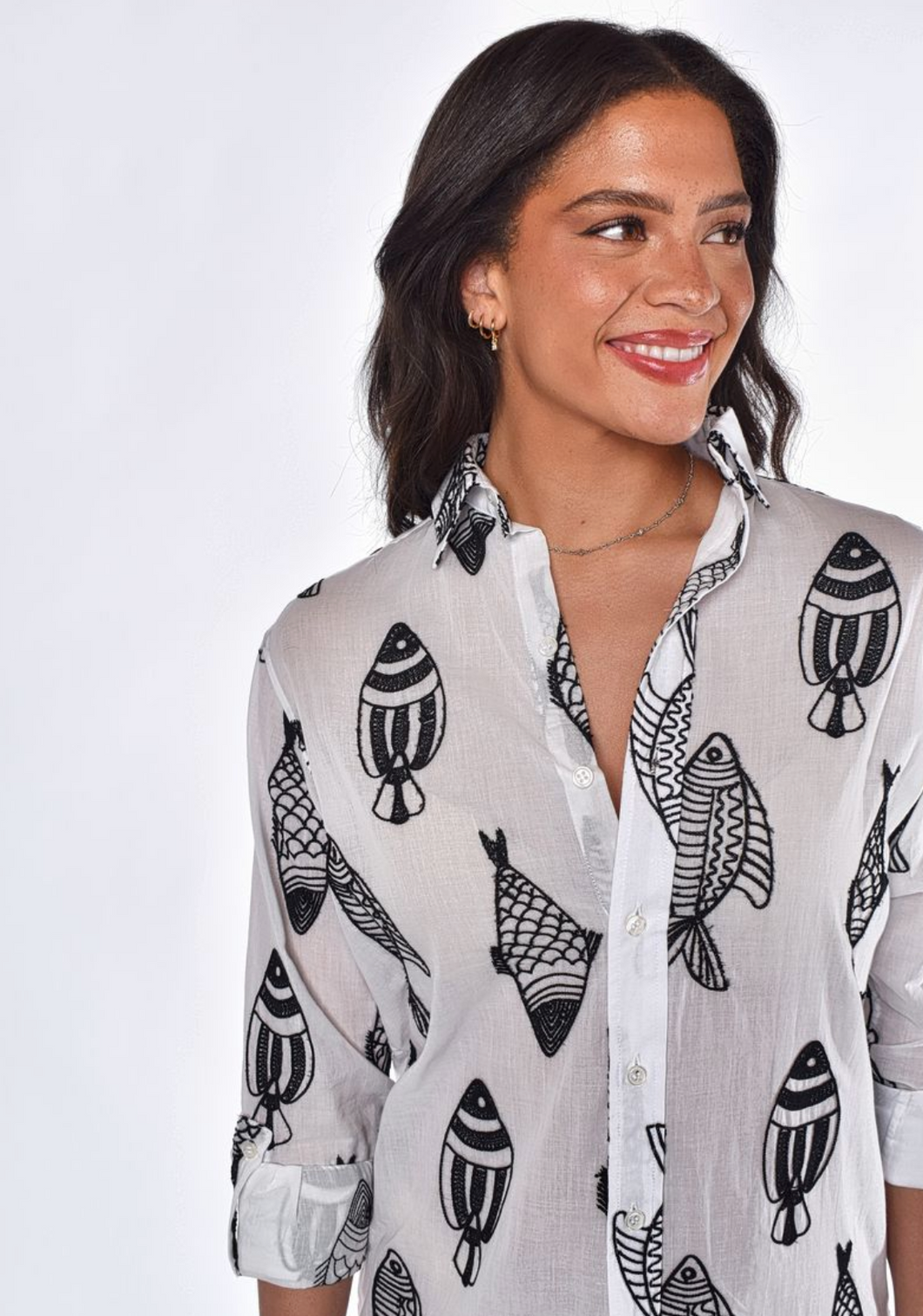 BLACK AND WHITE FISH COTTON GIRLFRIEND SHIRT