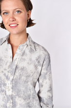 GREY AND WHITE TIE DYE GIRLFRIEND SHIRT